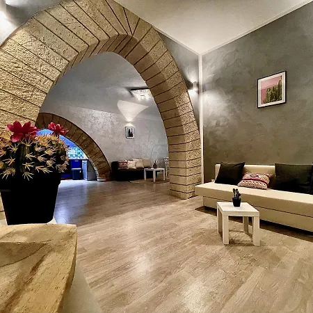 Corrieri Apartman *